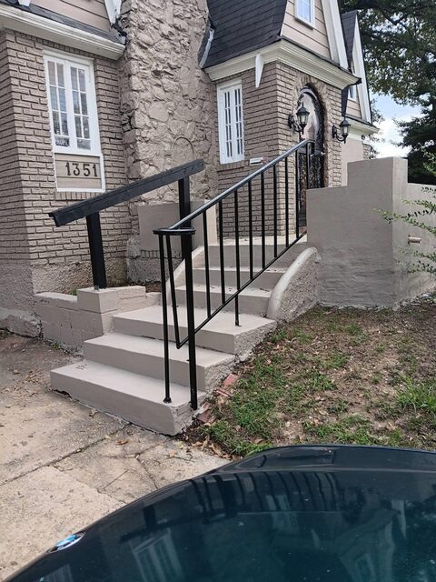 1351 Mallory