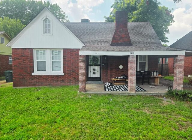 923 Garland