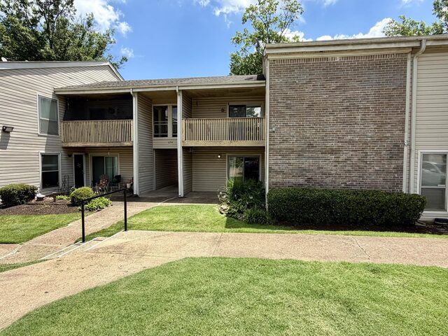 6774 Enchanted Oak