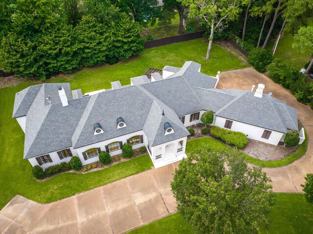 5352 Clover