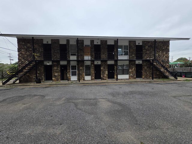 3969 Southlawn