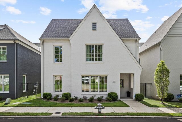 378 Ellsworth