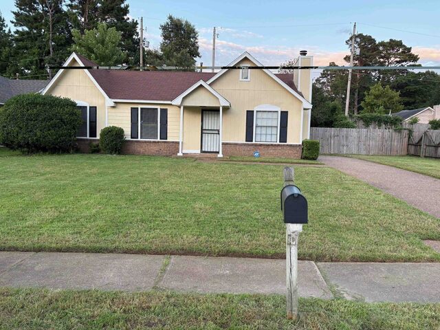 4302 Rosswood