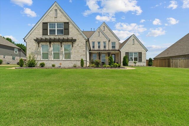 14806 Elm Hill