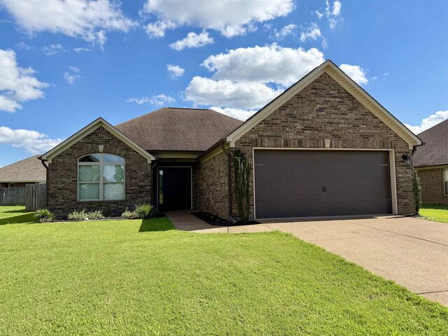 76 Birch Hollow