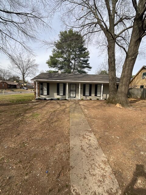 3064 Greenbranch