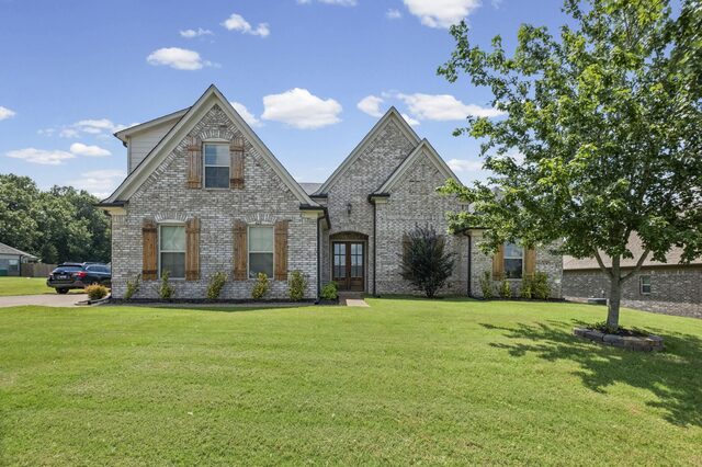 425 Oakridge