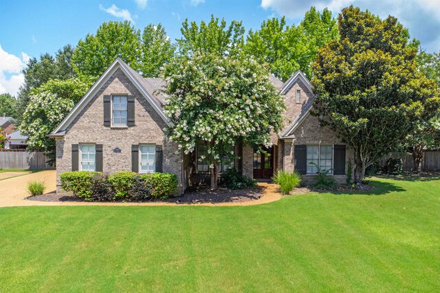 10830 Whisper Hollow