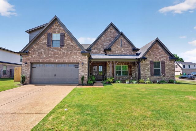 245 Laurel Wood