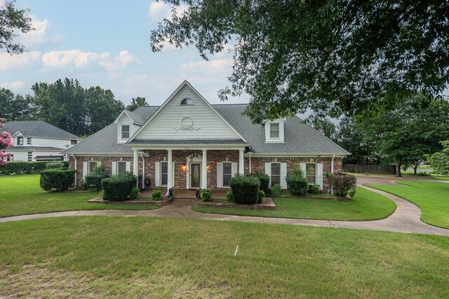 4128 Pine Hill