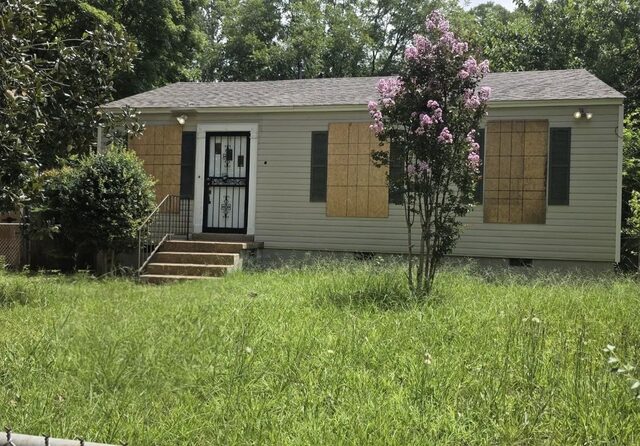 1706 Echles