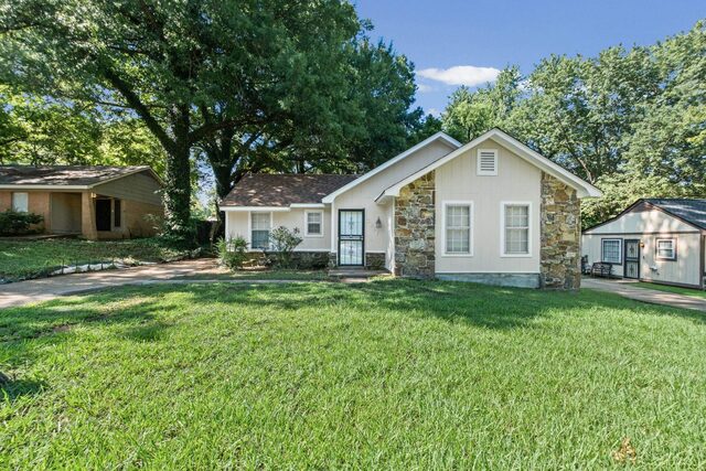 3887 Houghton