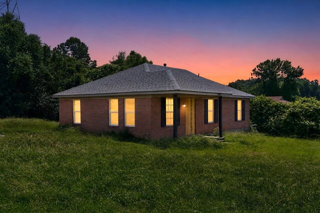 3613 Russelwood