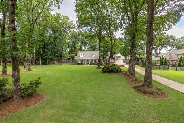 10250 Barn Hill