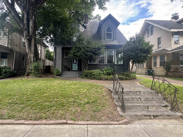 1609 Eastmoreland