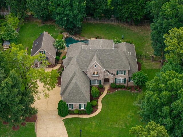 7800 Chapel Ridge