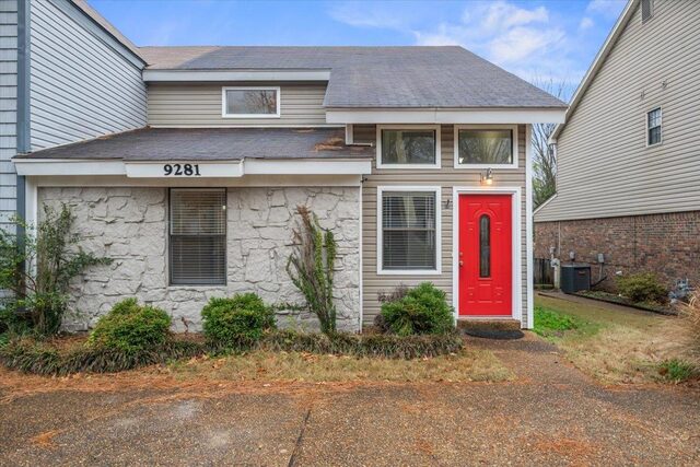 9281 Fletcher Trace