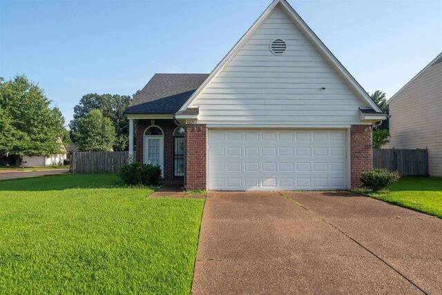 10241 Cottage Oaks
