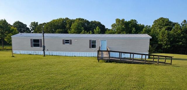 2360 Hickory Valley