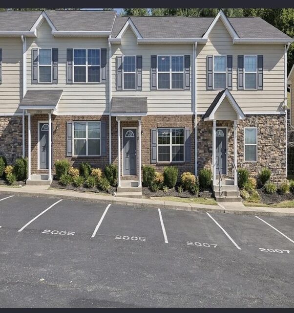 2005 Pinecrest