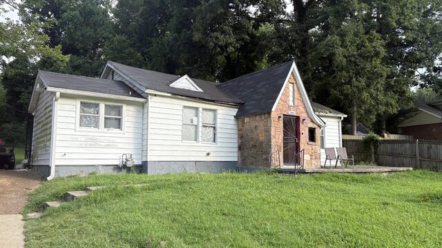 2886 Overton Crossing