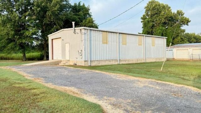 140 Halliburton