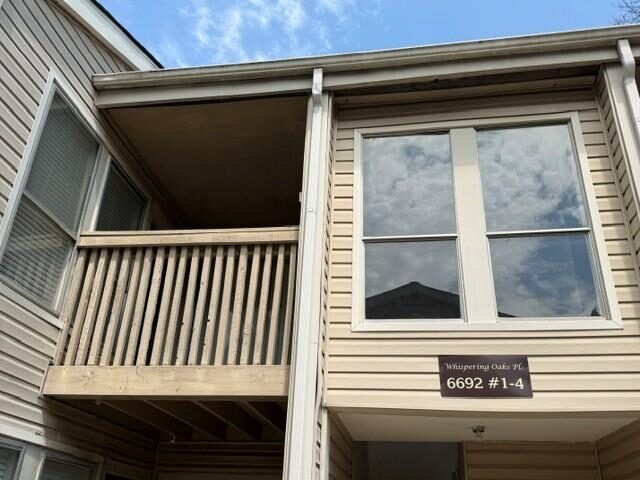6692 Whispering Oak