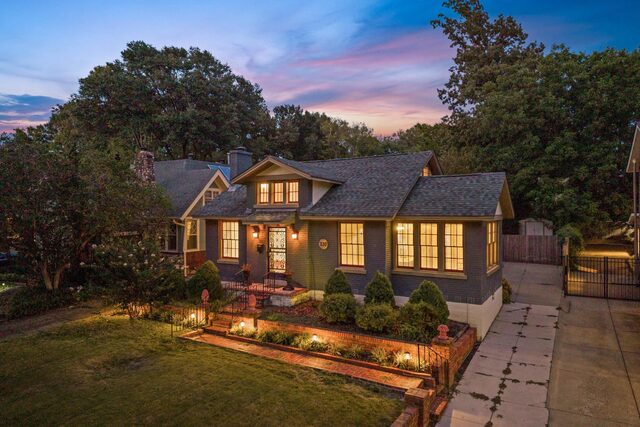 330 Hawthorne