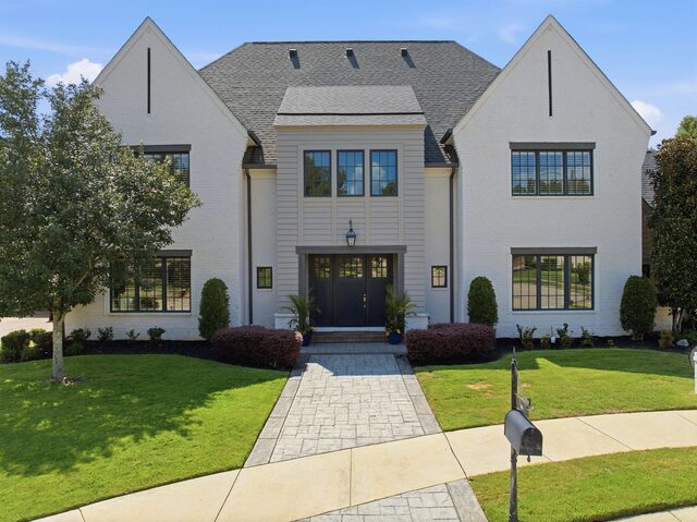 581 Winding Wood