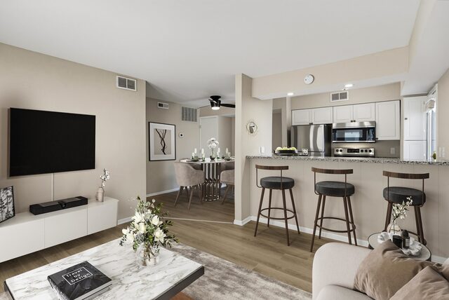 6744 Quail Hollow