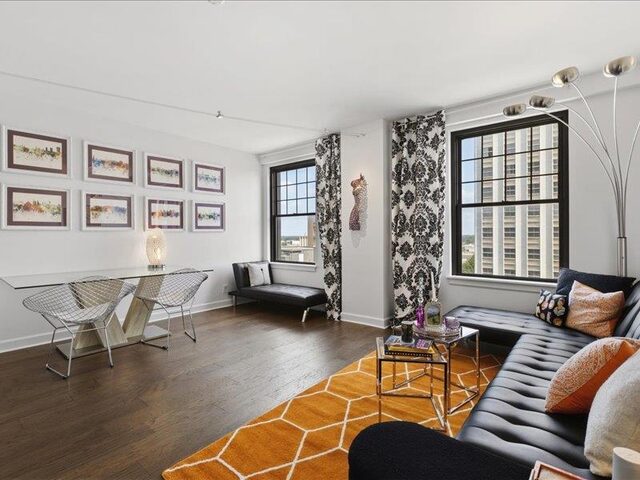 109 Main