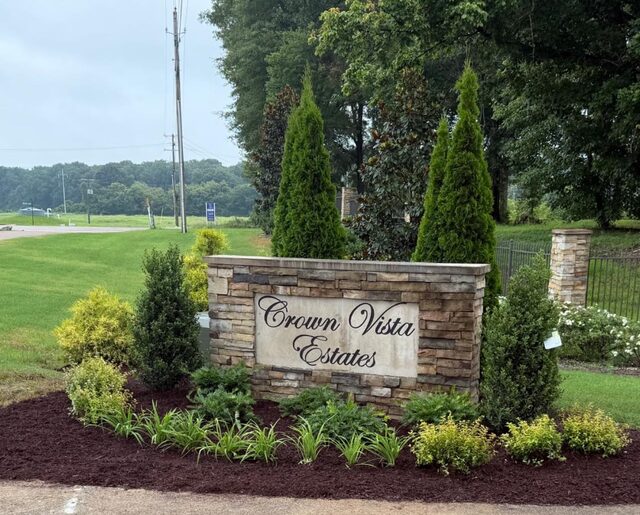 150 Crown Vista