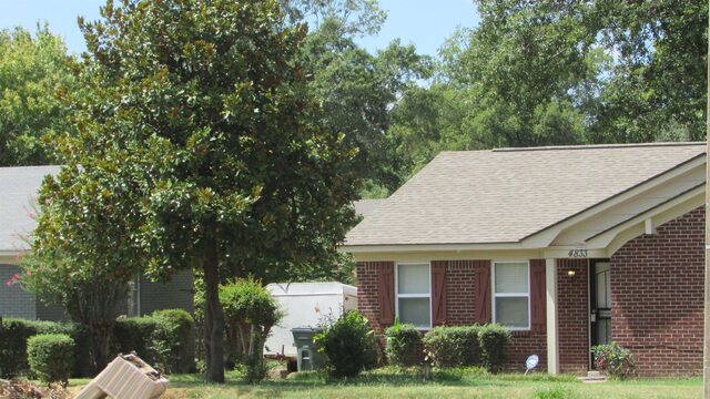 4833 Appleville