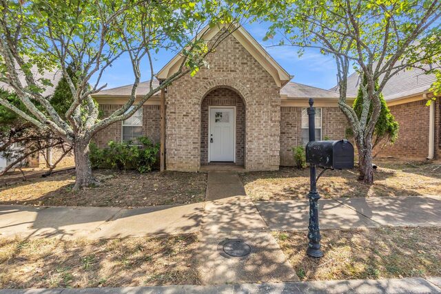 10201 Evening Hill