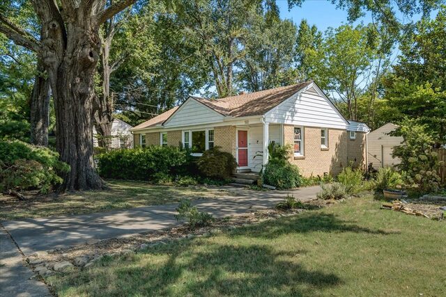 512 Lytle