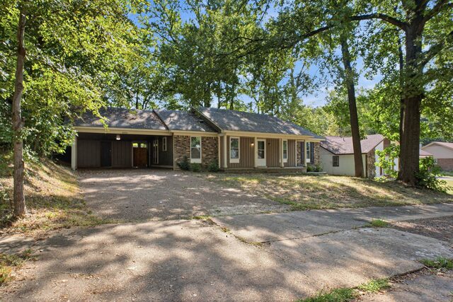 4350 Hunters Glen