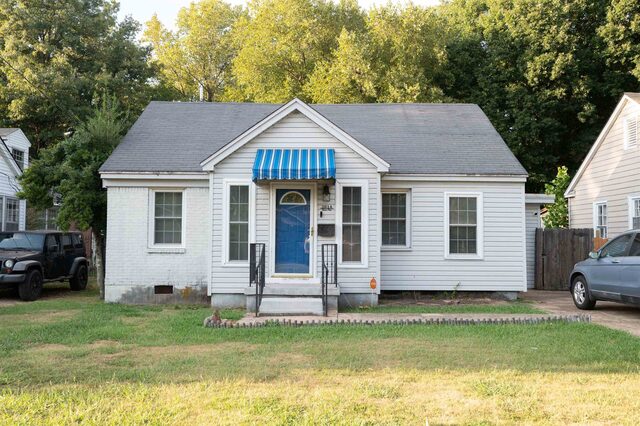3814 Faxon