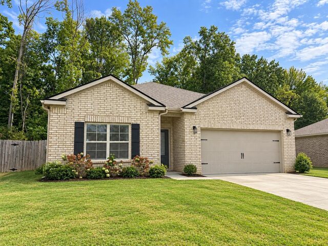 330 Colonial Heights