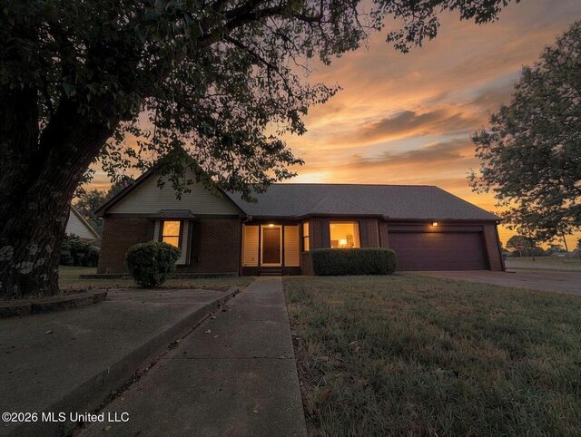 7211 Grove Park