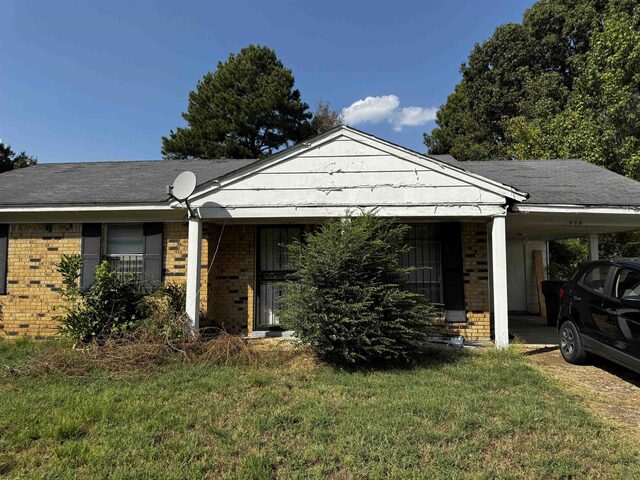 560 Brockwood