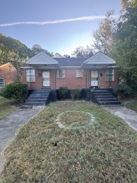 1510 Latham