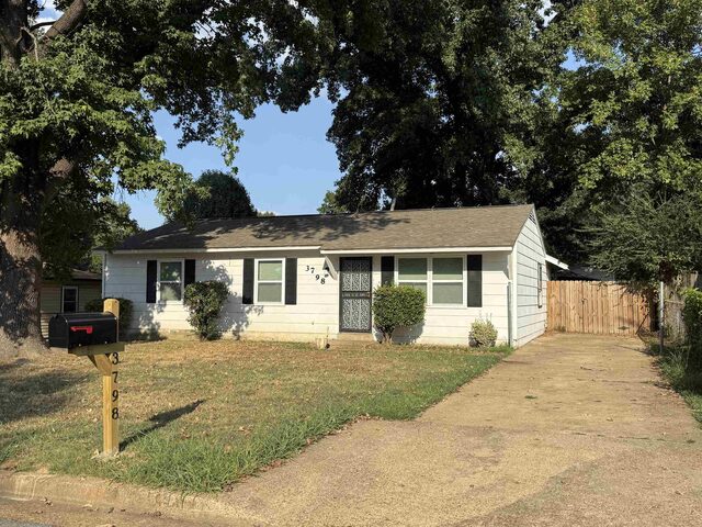 3798 Glenburee