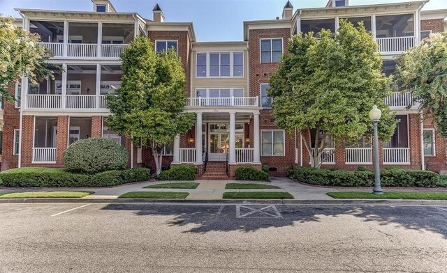 760 Harbor Bend